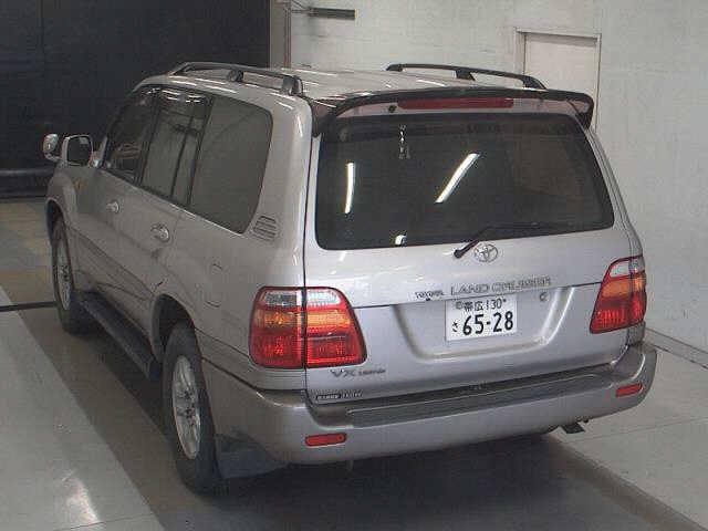 TOYOTA LAND CRUISER