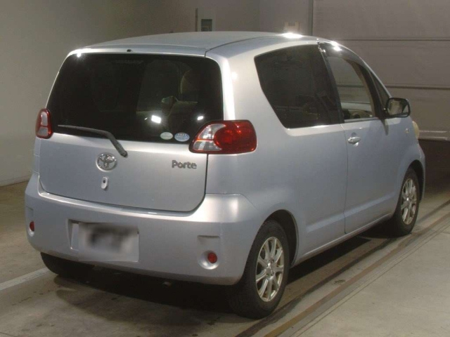 TOYOTA PORTE