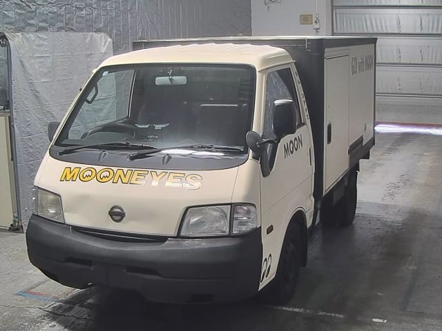 NISSAN VANETTE TRUCK