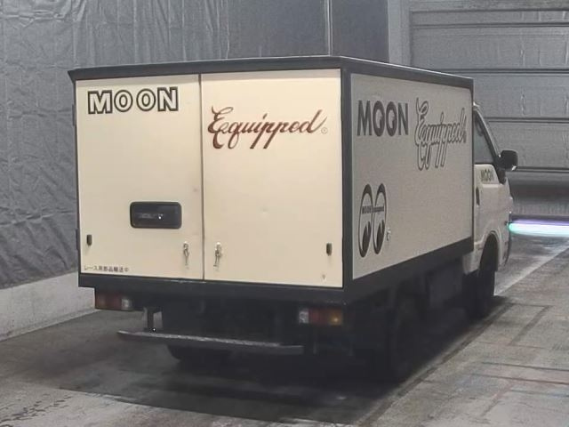 NISSAN VANETTE TRUCK