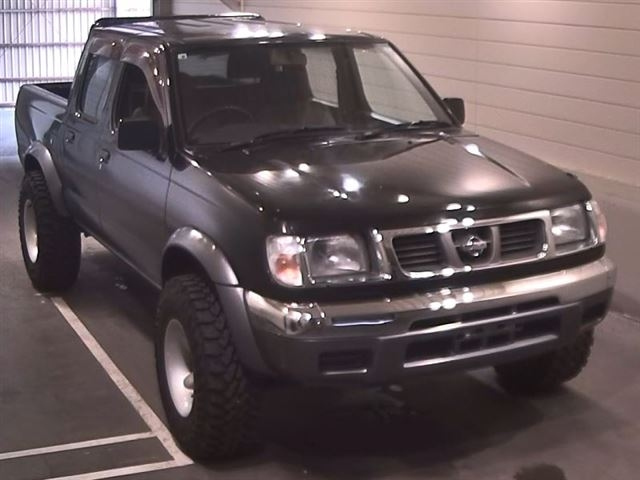 NISSAN DATSUN PICKUP