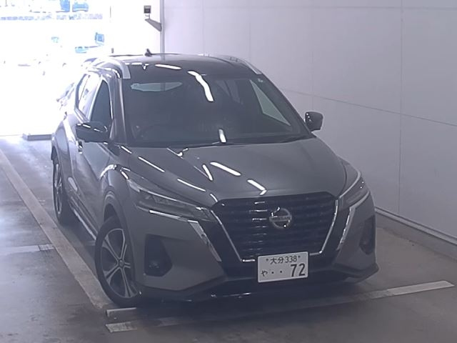 NISSAN KIX