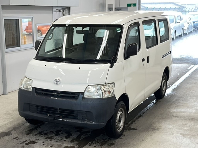 TOYOTA TOWN ACE VAN