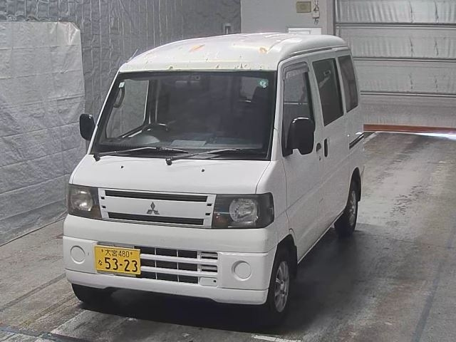 MITSUBISHI MINICAB VAN