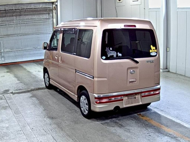 DAIHATSU ATRAI WAGON