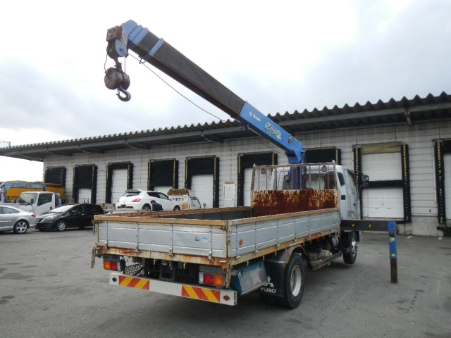 MITSUBISHI FUSO FIGHTER