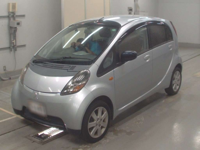 MITSUBISHI I