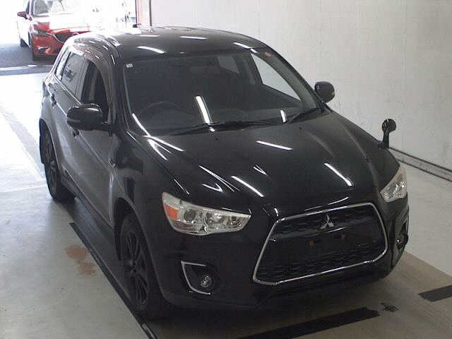 MITSUBISHI RVR