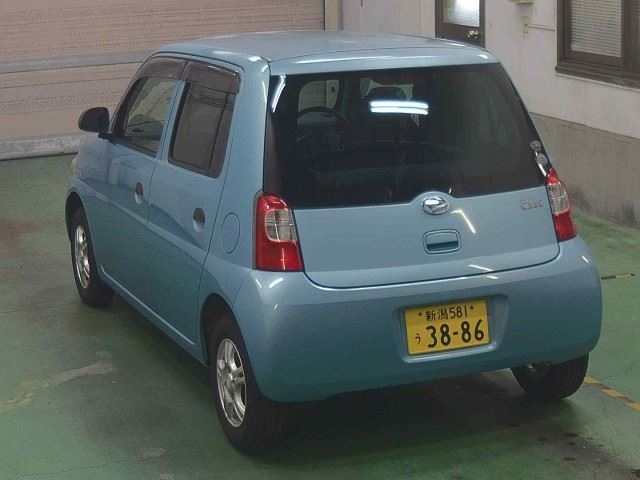 DAIHATSU ESSE