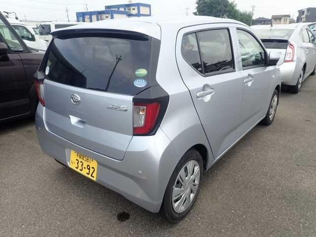 DAIHATSU MIRA E S