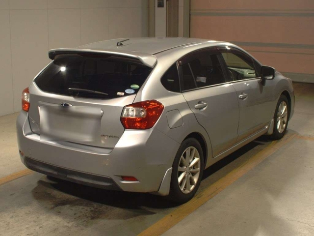 SUBARU IMPREZA