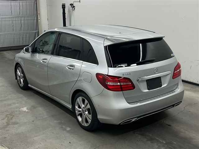 MERCEDES BENZ B CLASS
