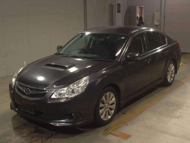 SUBARU LEGACY B4