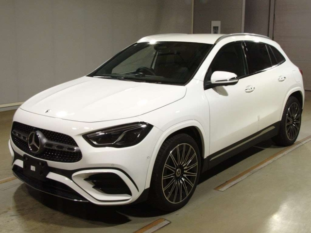MERCEDES BENZ GLA CLASS