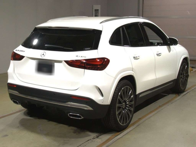 MERCEDES BENZ GLA CLASS