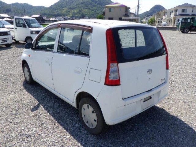 DAIHATSU MIRA