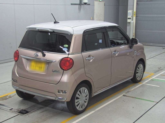 DAIHATSU CAST