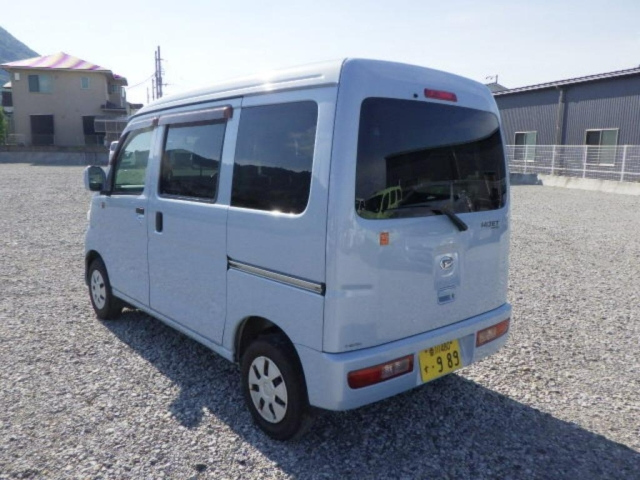 DAIHATSU HIJET VAN