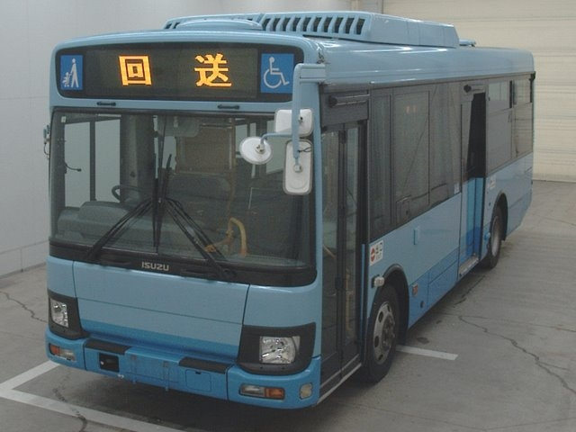 ISUZU BUS
