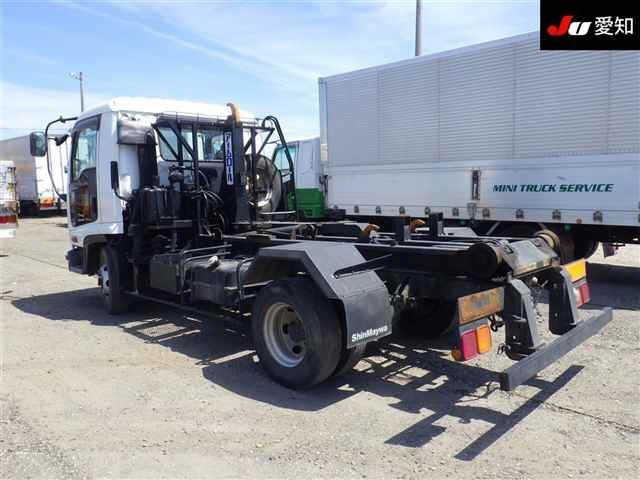 ISUZU TRUCK