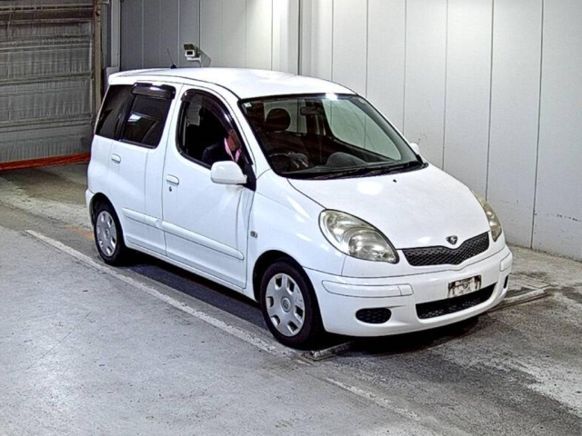 TOYOTA FUNCARGO
