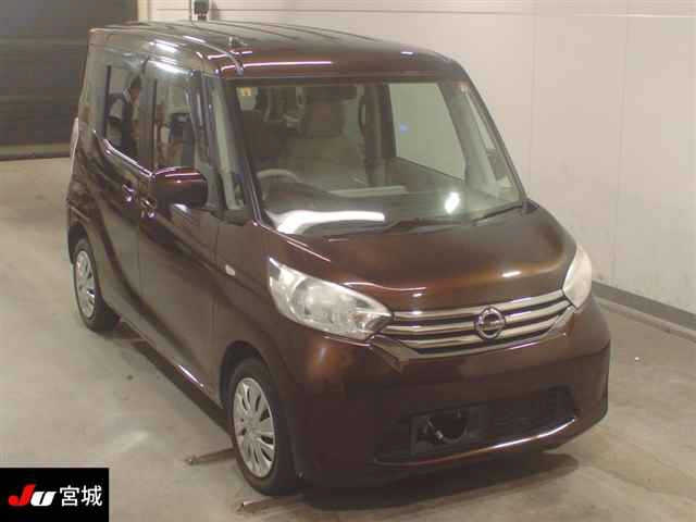 NISSAN DAYZ ROOX