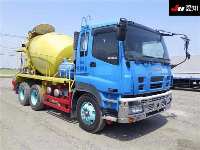 ISUZU GIGA