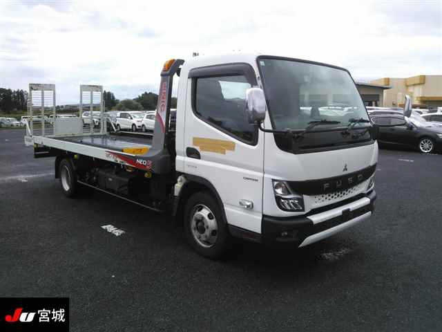 MITSUBISHI CANTER