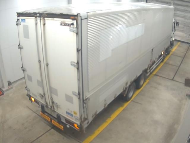 ISUZU TRUCK