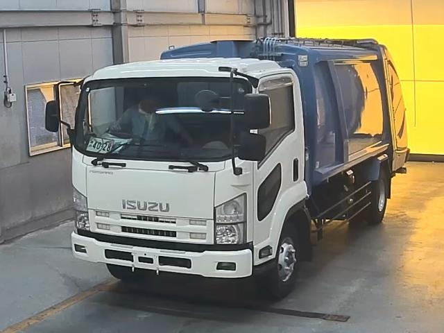 ISUZU FORWARD