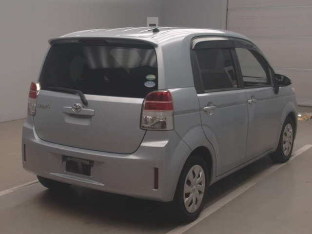 TOYOTA SPADE