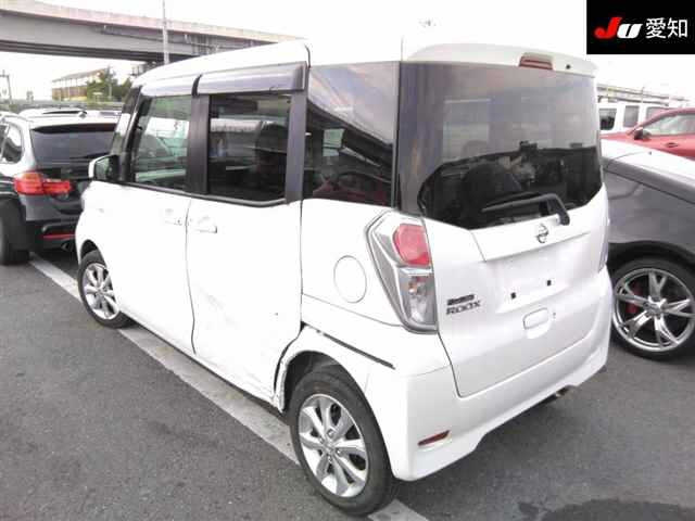 NISSAN DAYZ ROOX