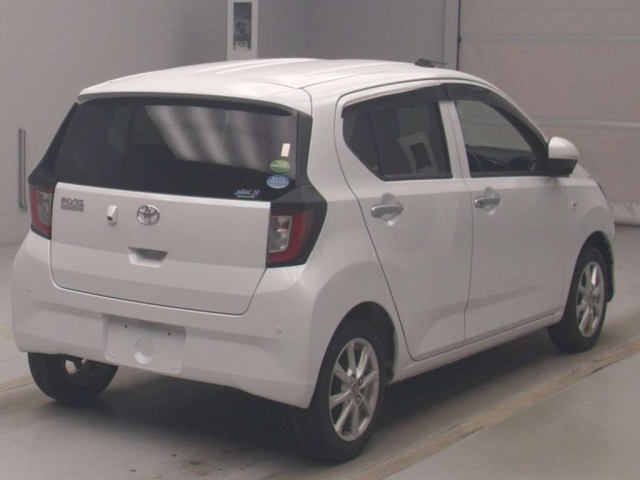 TOYOTA PIXIS EPOCH