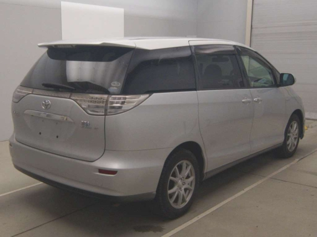 TOYOTA ESTIMA HYBRID