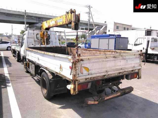 MITSUBISHI CANTER