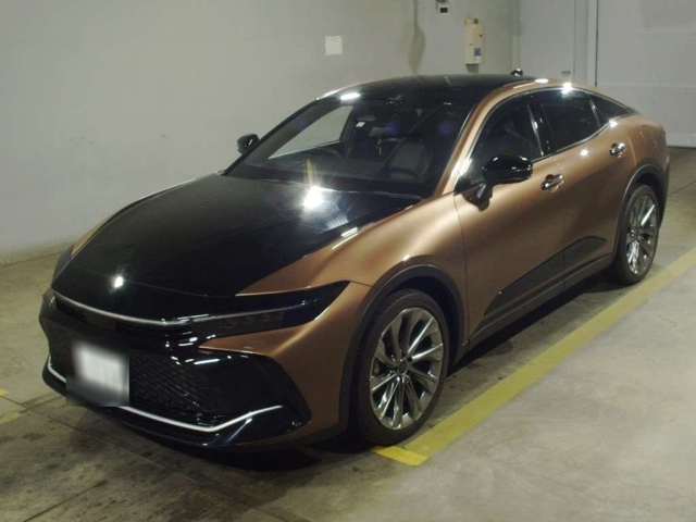 TOYOTA CROWN CROSSOVER