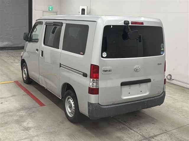 TOYOTA TOWN ACE VAN