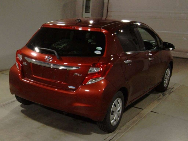 TOYOTA VITZ