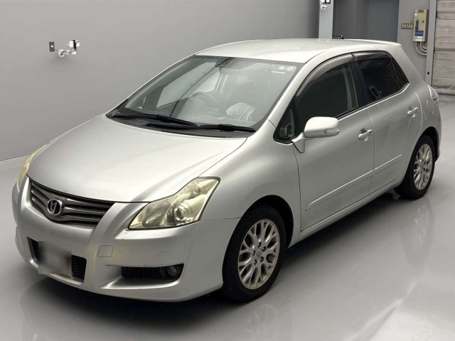 TOYOTA BLADE
