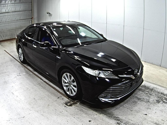 TOYOTA CAMRY