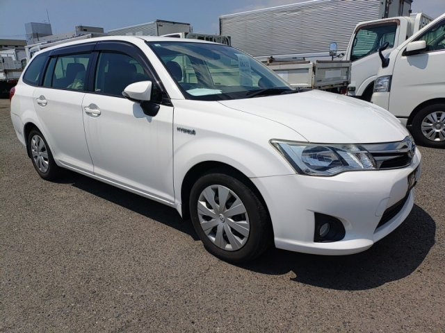 TOYOTA COROLLA FIELDER