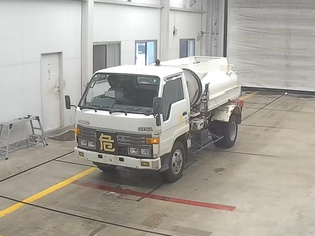 TOYOTA DYNA