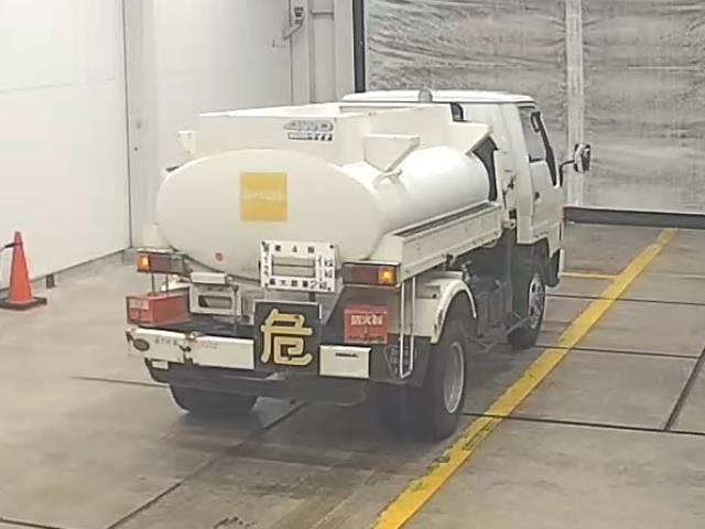 TOYOTA DYNA