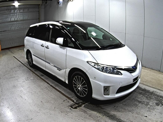 TOYOTA ESTIMA HYBRID