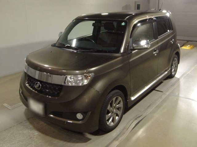 TOYOTA BB