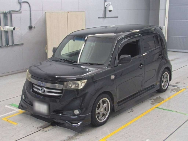 TOYOTA BB