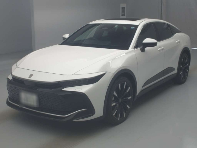 TOYOTA CROWN CROSSOVER