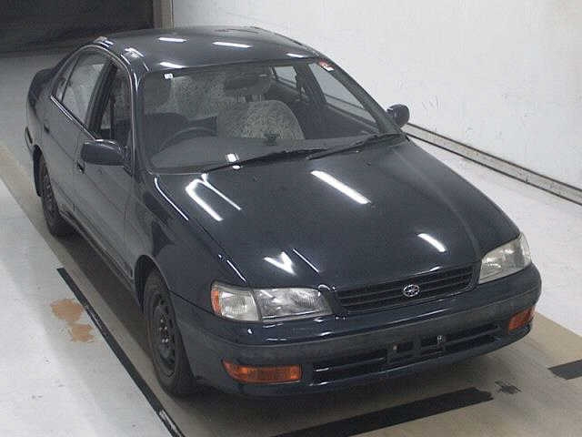 TOYOTA CORONA