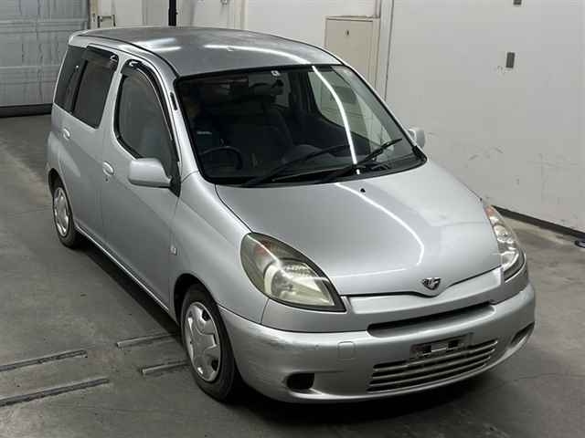 TOYOTA FUNCARGO
