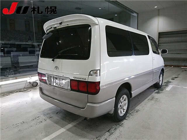 TOYOTA GRANVIA